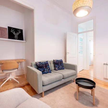 Guestready - Fantastic Near Castelo S. Jorge Apartmán