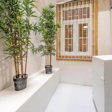 Guestready - Fantastic Near Castelo S. Jorge Apartmán
